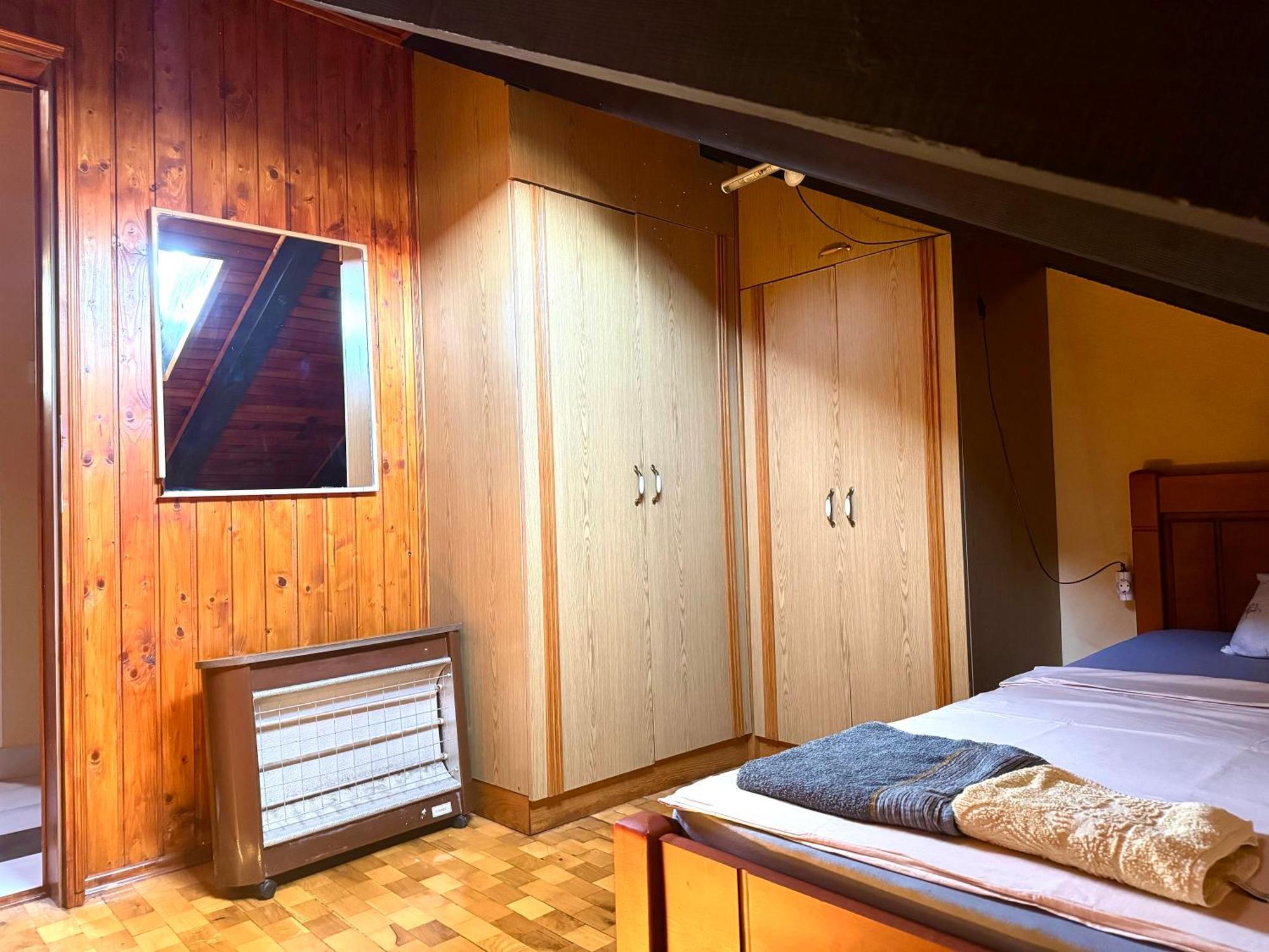 Kotorhostelito Екстер'єр фото